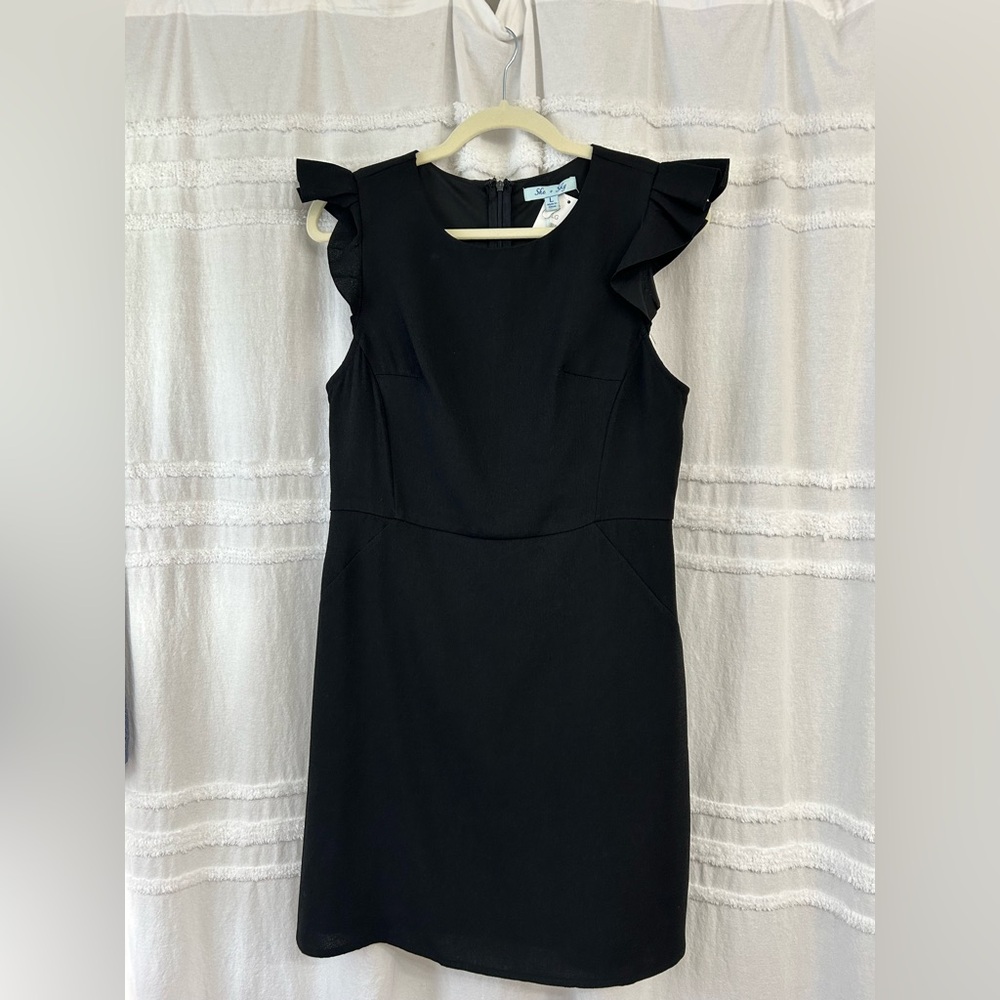 NWT She + Sky Black Ruffle Sleeve Mini Dress Size Large